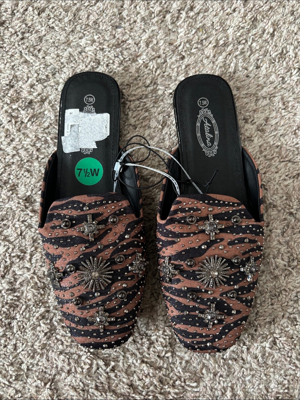 NEW atalina animal print bejeweled size 7.5 wide flats